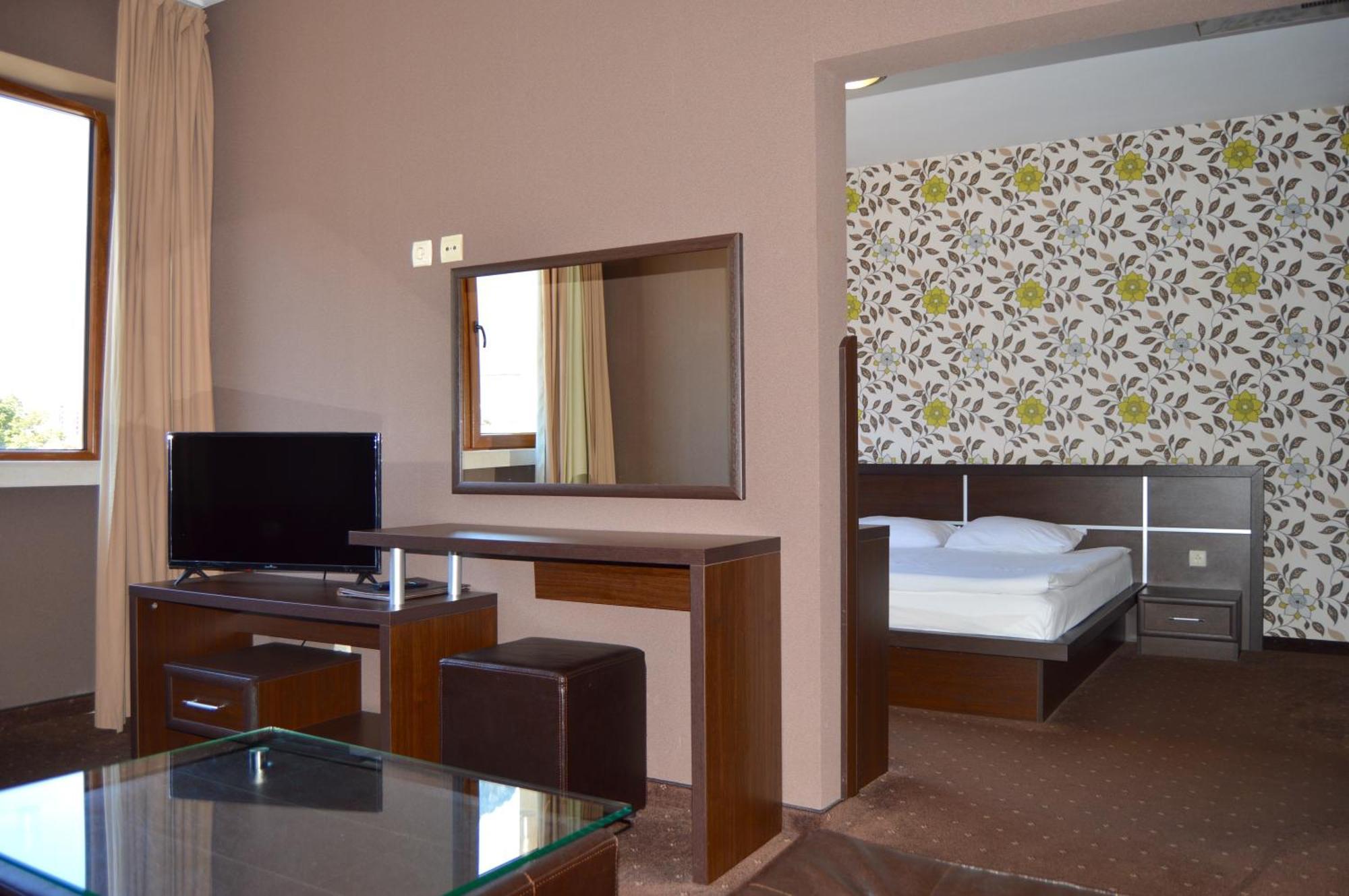 Hemus Hotel - Vratza Vratsa Экстерьер фото