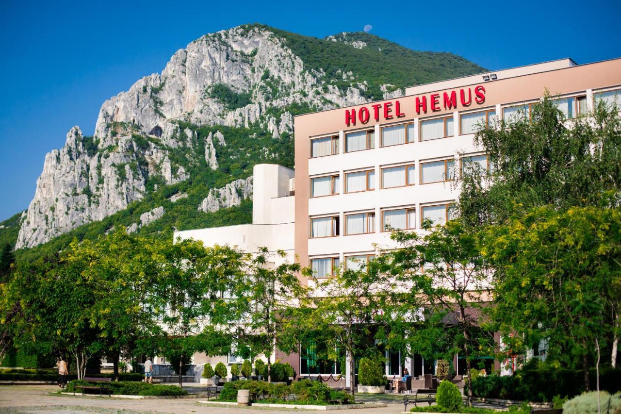 Hemus Hotel - Vratza Vratsa Экстерьер фото